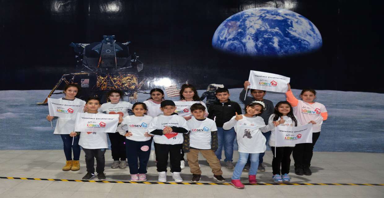 LÖSEV’den Uzay Kampı Türkiye Ziyareti
